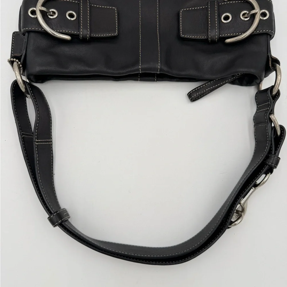 Coach Soho Buckle Flap Hobo Black Leather Y2K Shoulder Bag 1452 Silver Hardware